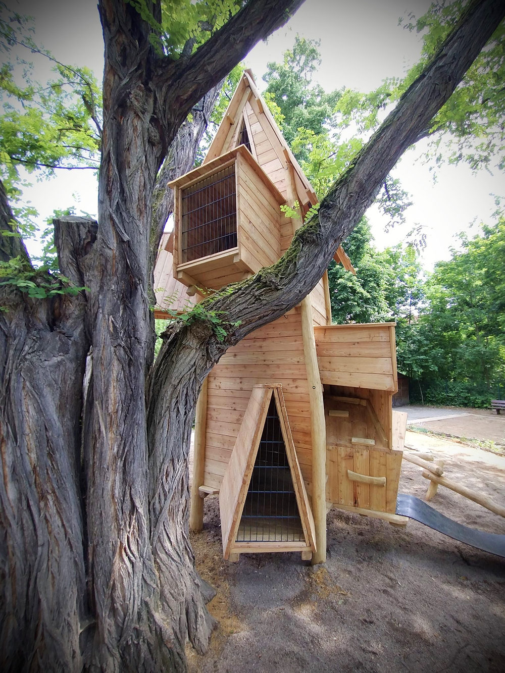 spielplatz_Baumhaus_2